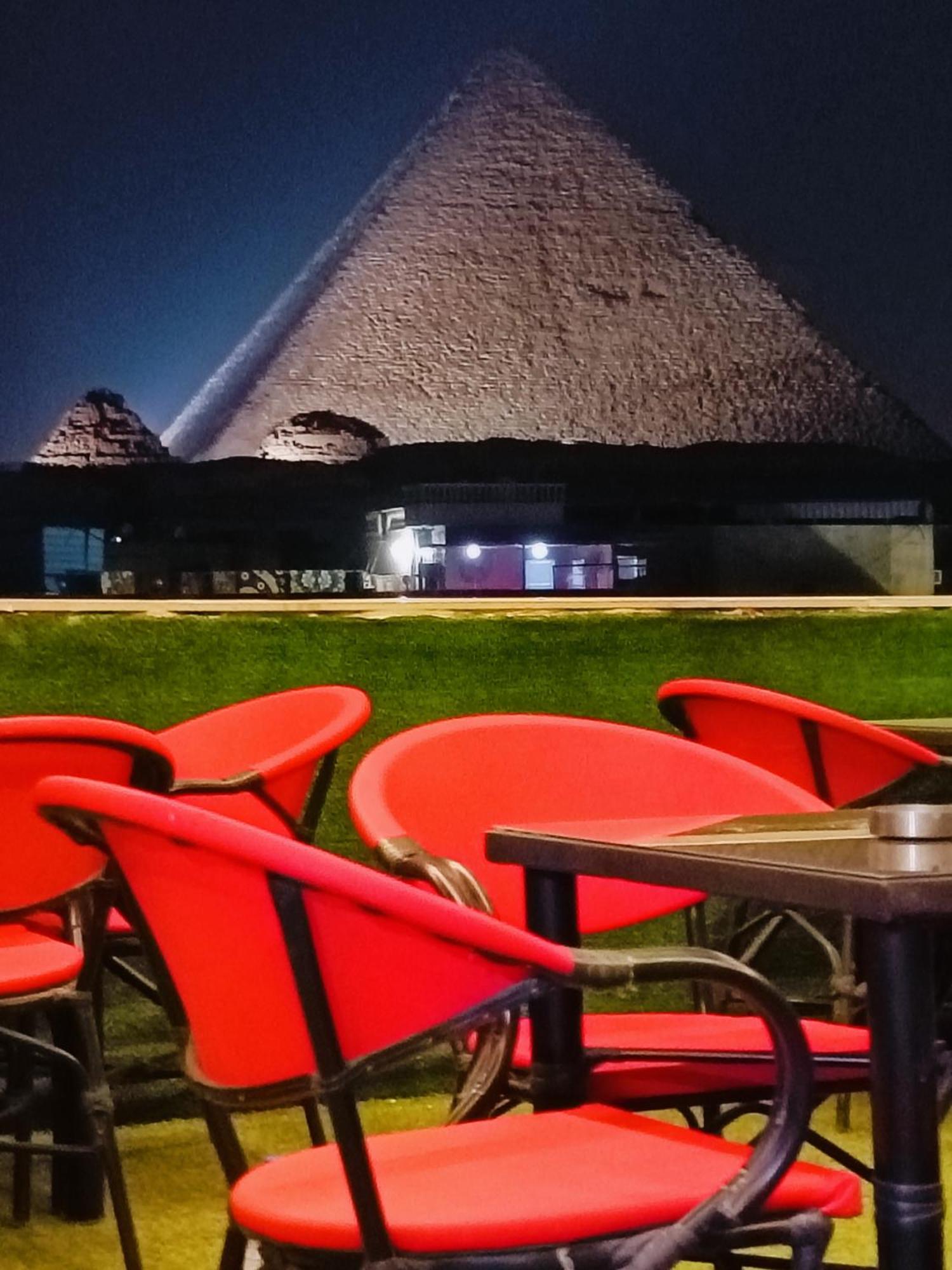 Magic Golden Pyramids View Hotell Kafret el-Gabal Exteriör bild